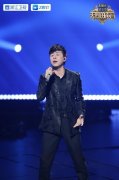 而这个舞台不仅仅带来了听觉上的享受