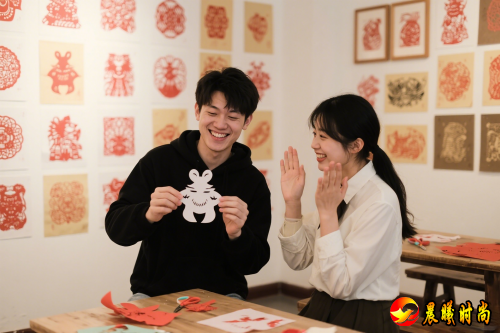 left“完美先生”东莞店公益计划：用爱点亮幸福，让美好不期而遇